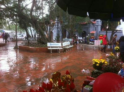 Đền Mẫu Hưng Yên 4/9/2014
