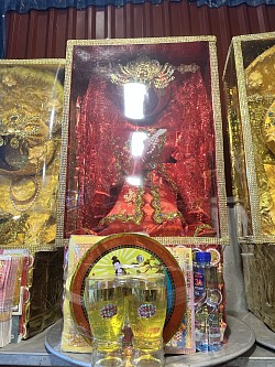 Khăn áo thánh mẫu